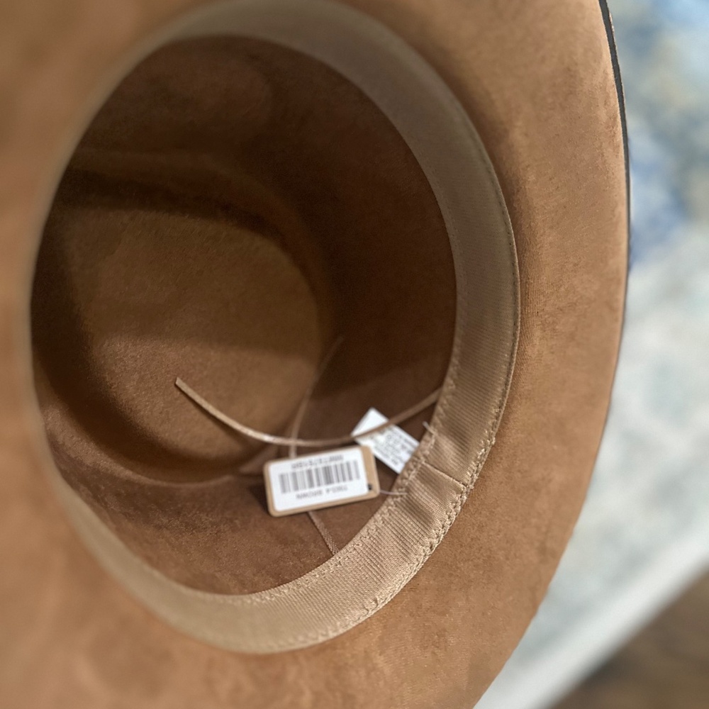 Hat - Picture 4 of 6